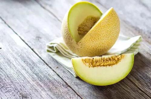 冬季哈密瓜怎么吃,冬季哈密瓜的多样美味食用指南