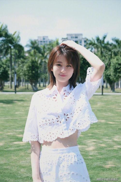 娇娇吃瓜忙,揭秘娱乐圈幕后故事