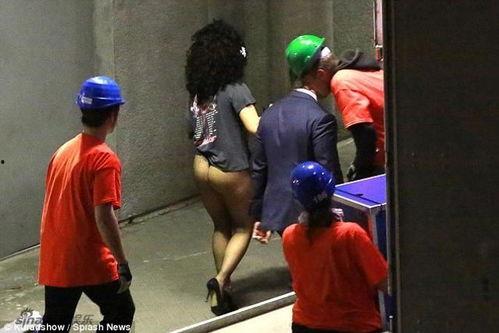 光腚吃瓜图,揭秘娱乐圈的另类趣味瞬间